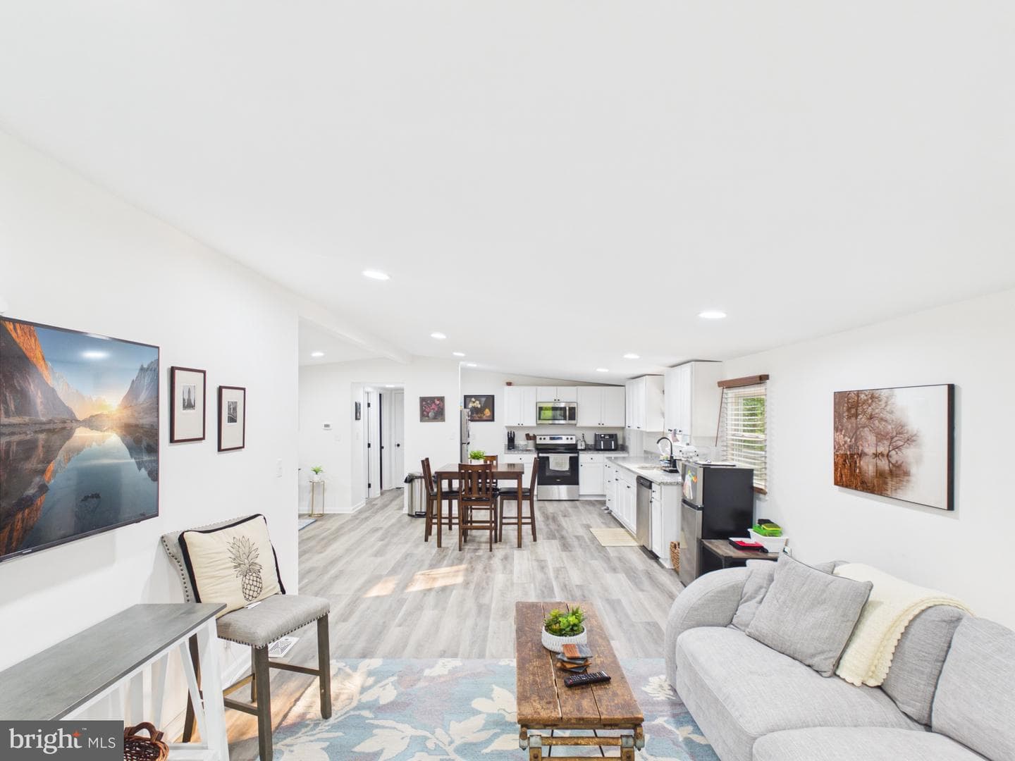 3997 Trone Road photo 10
