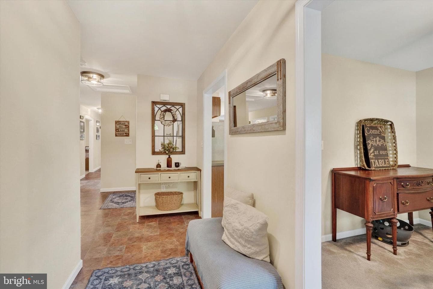 185 Biglar Court photo 4