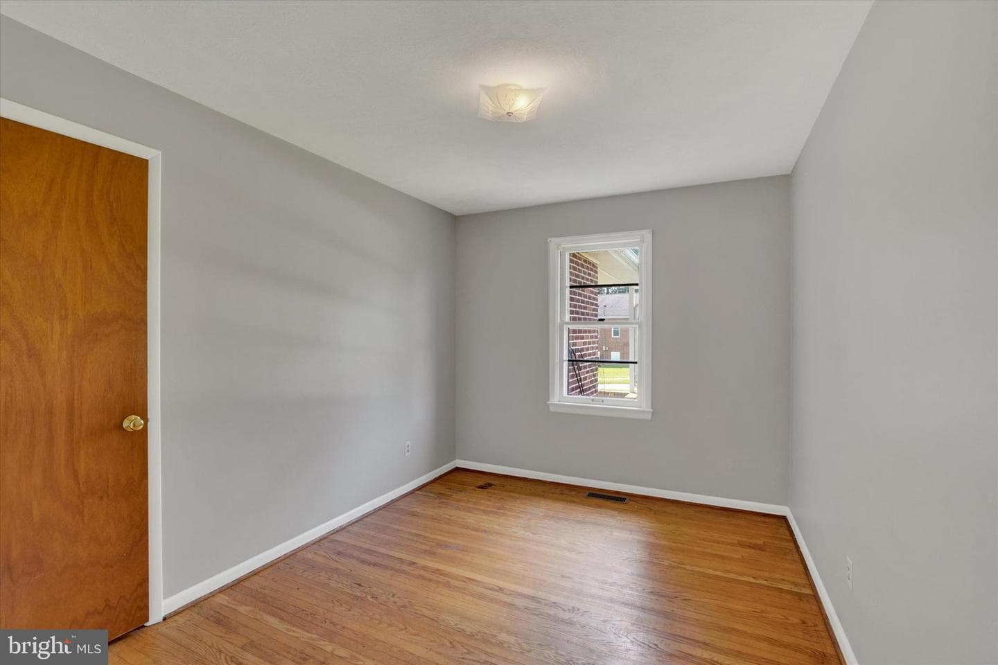 1610 N East Street photo 15