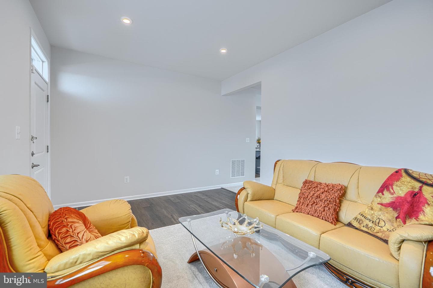 219 Chadsworth Way photo 8