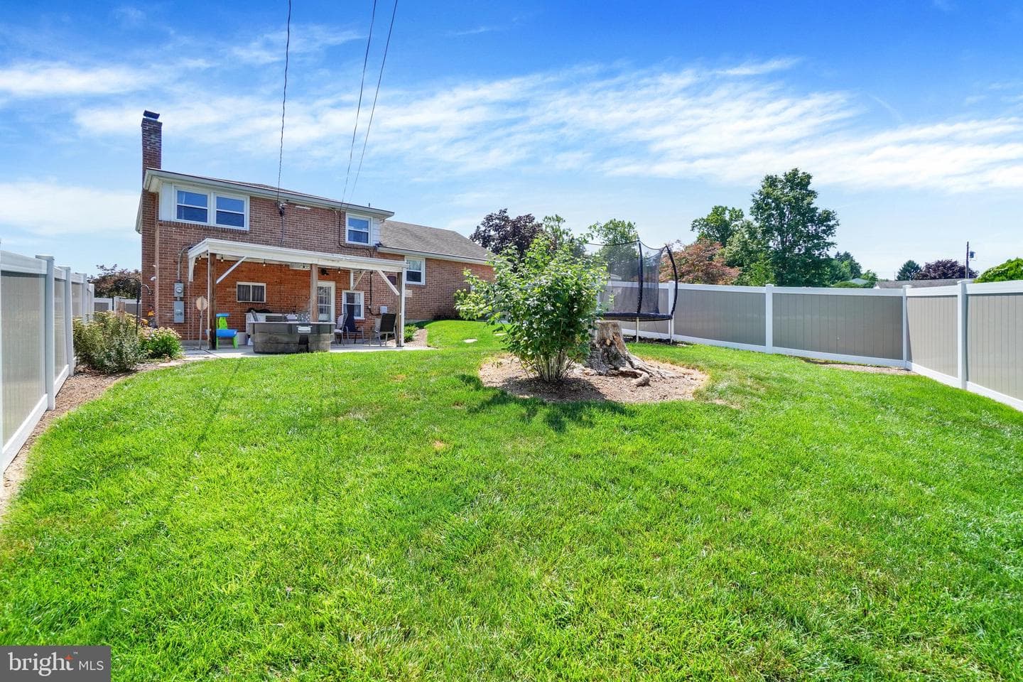 970 Sundale Drive photo 29