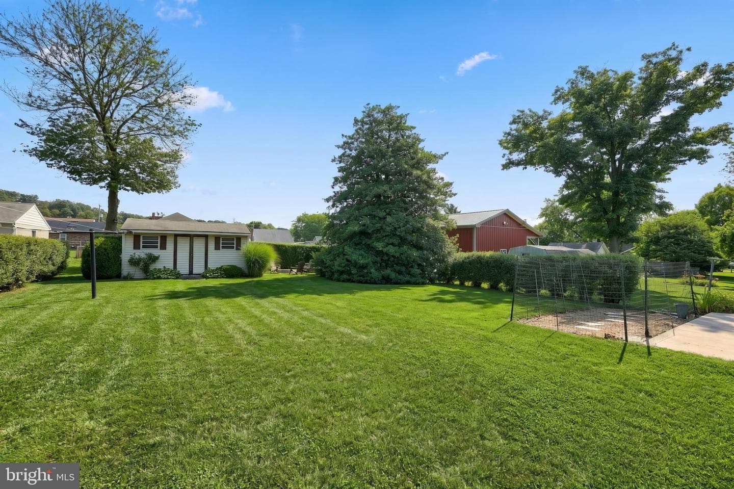 2135 Pleasant View Drive photo 7