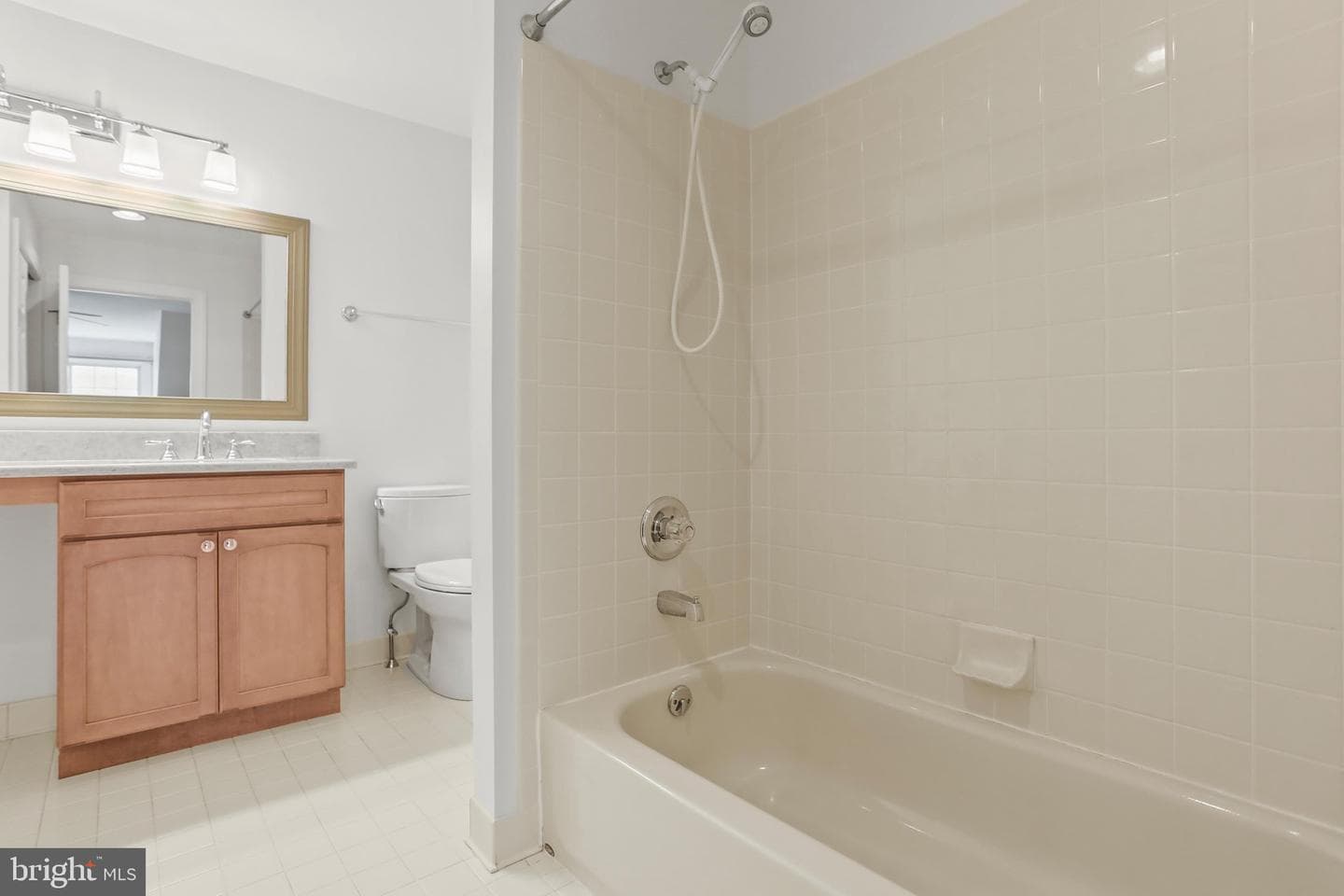 1443 Turnberry Court photo 26