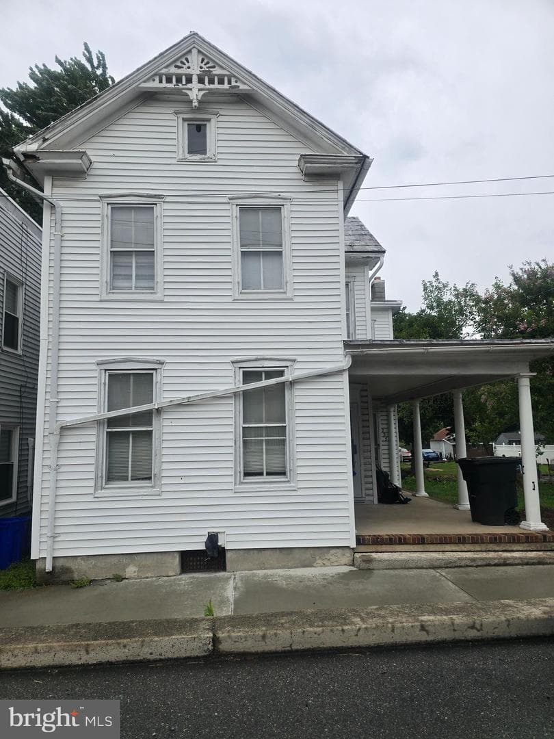 235 S Baltimore Street photo 2