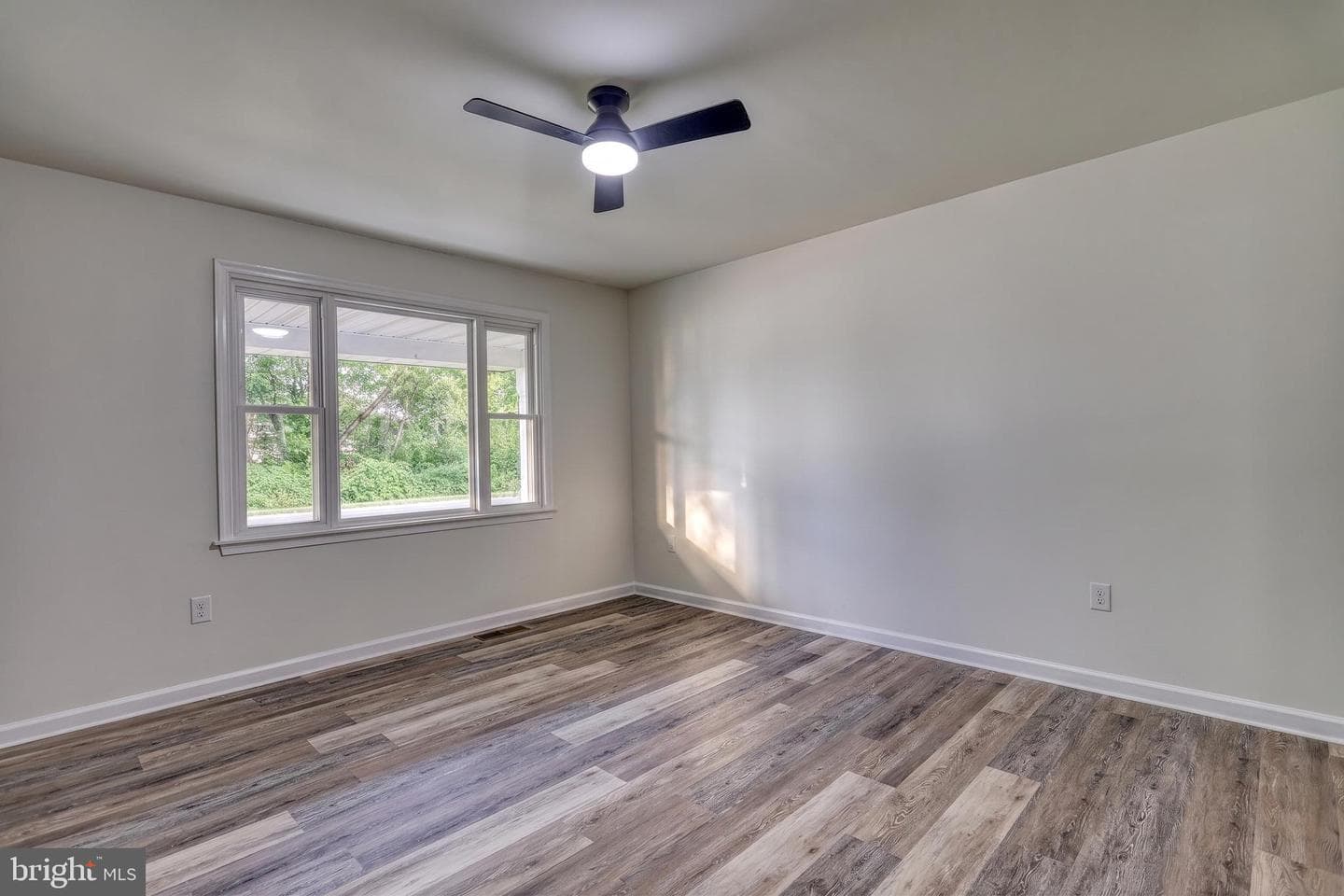 15 Hazel Drive photo 12