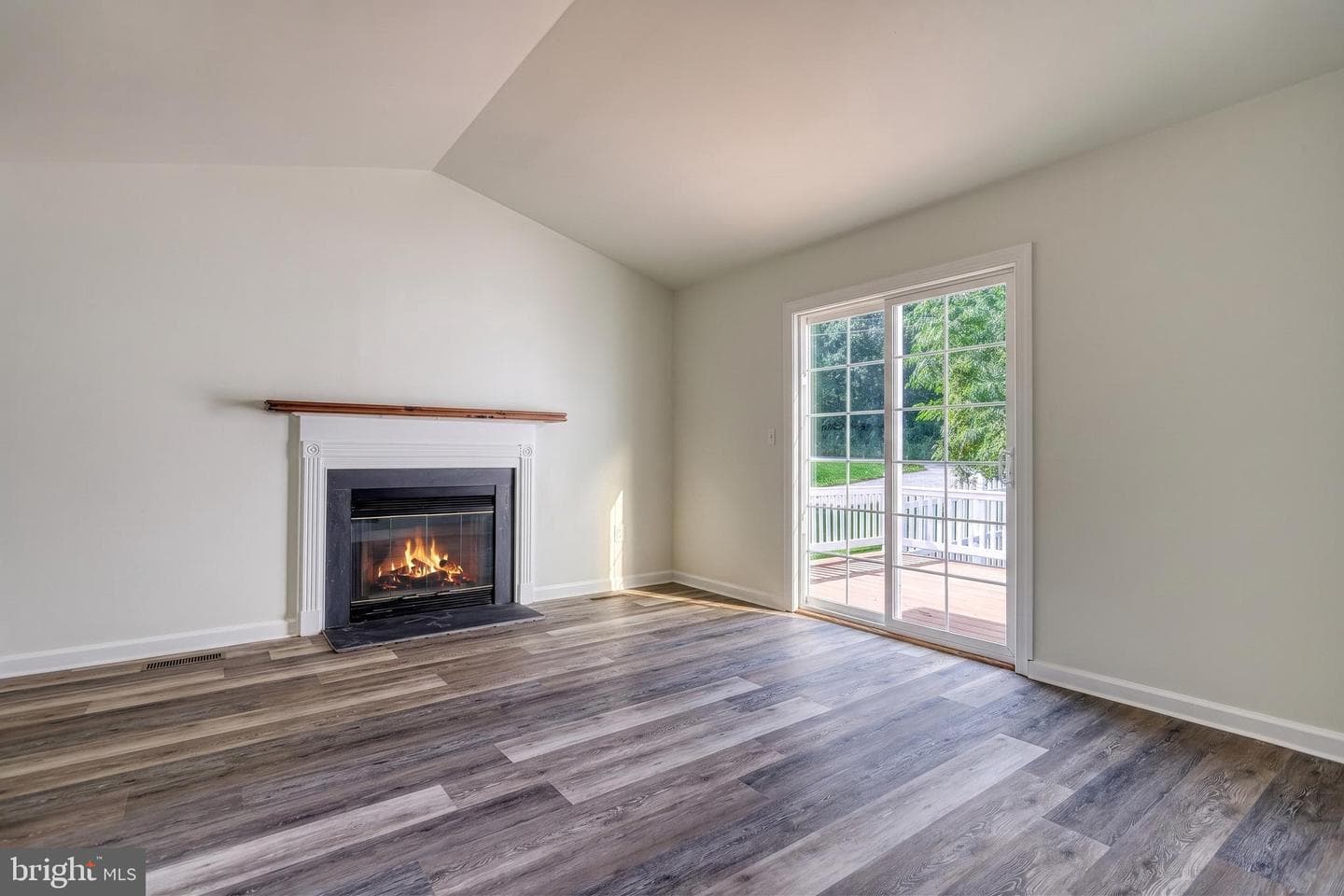 15 Hazel Drive photo 32
