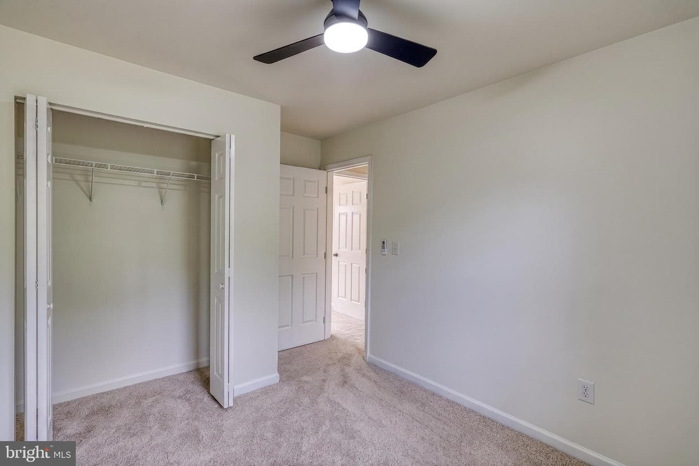 15 Hazel Drive photo 43