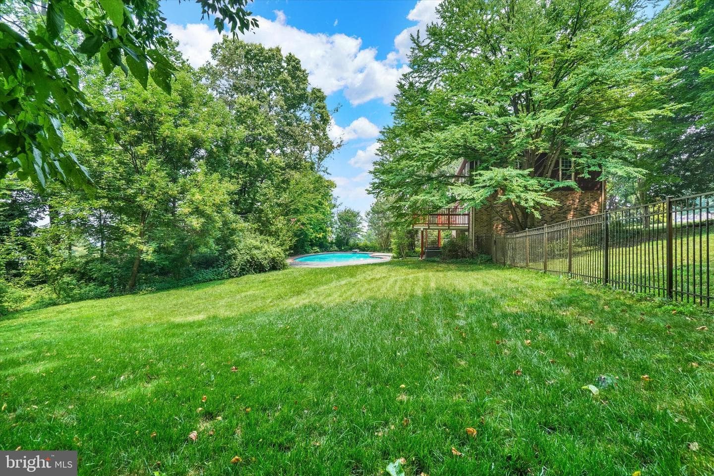 3706 Silverwood Drive photo 42