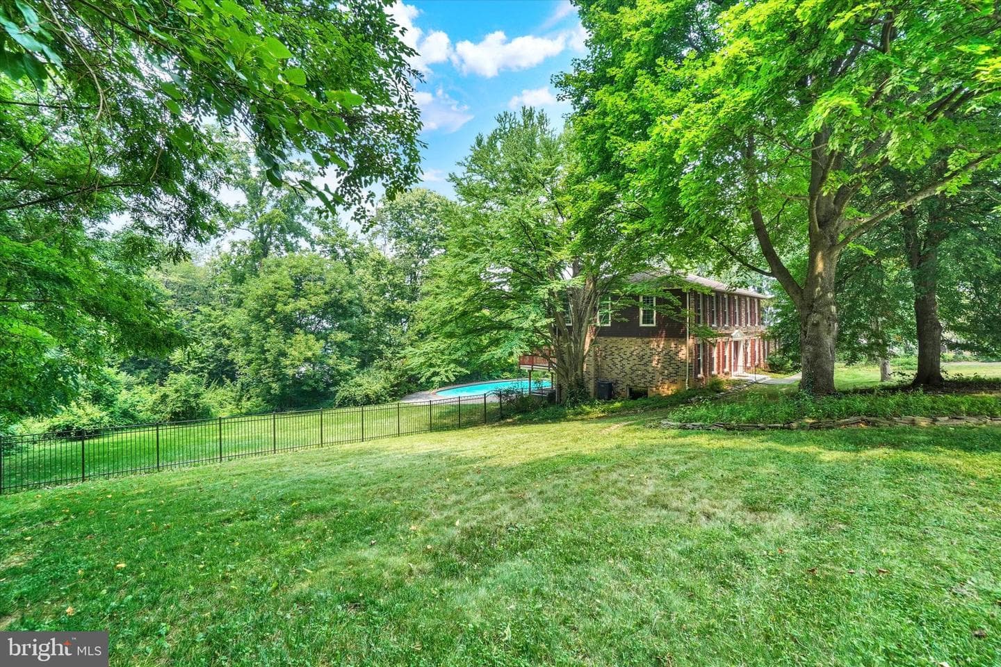 3706 Silverwood Drive photo 46