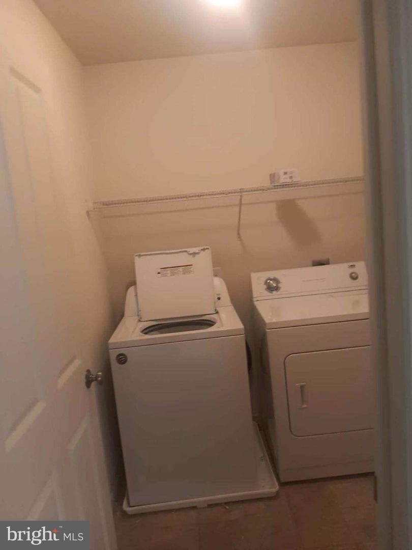 110 Scully Place photo 11