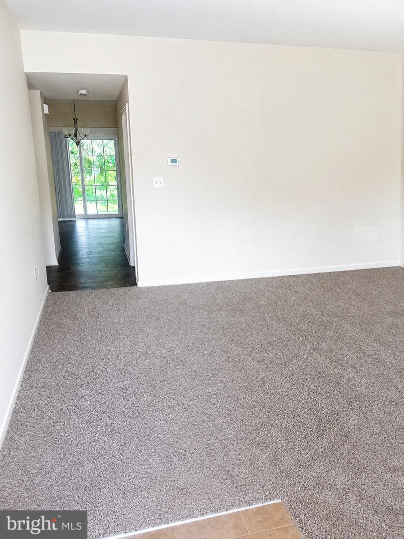 110 Scully Place photo 2