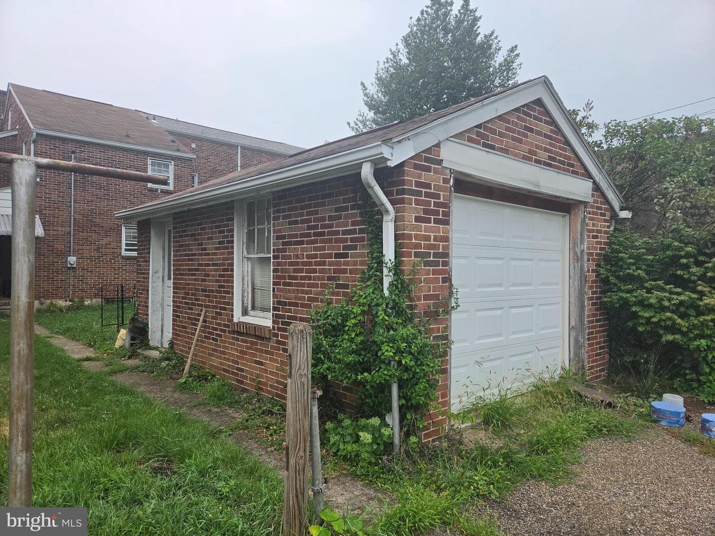 1200 Edison Street photo 3