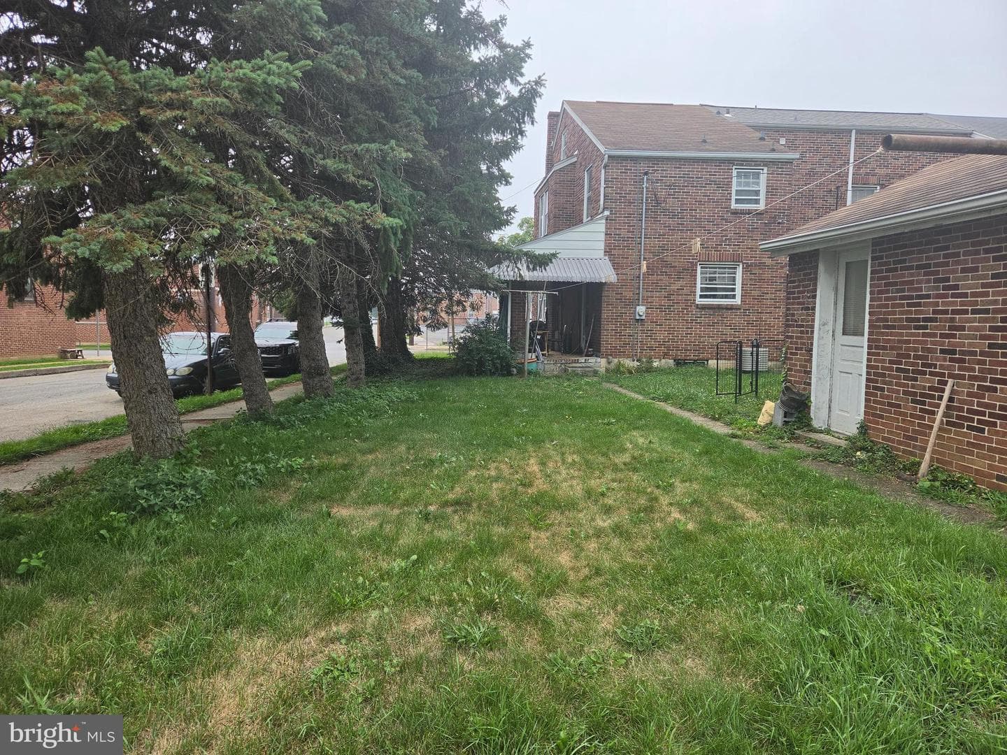 1200 Edison Street photo 4