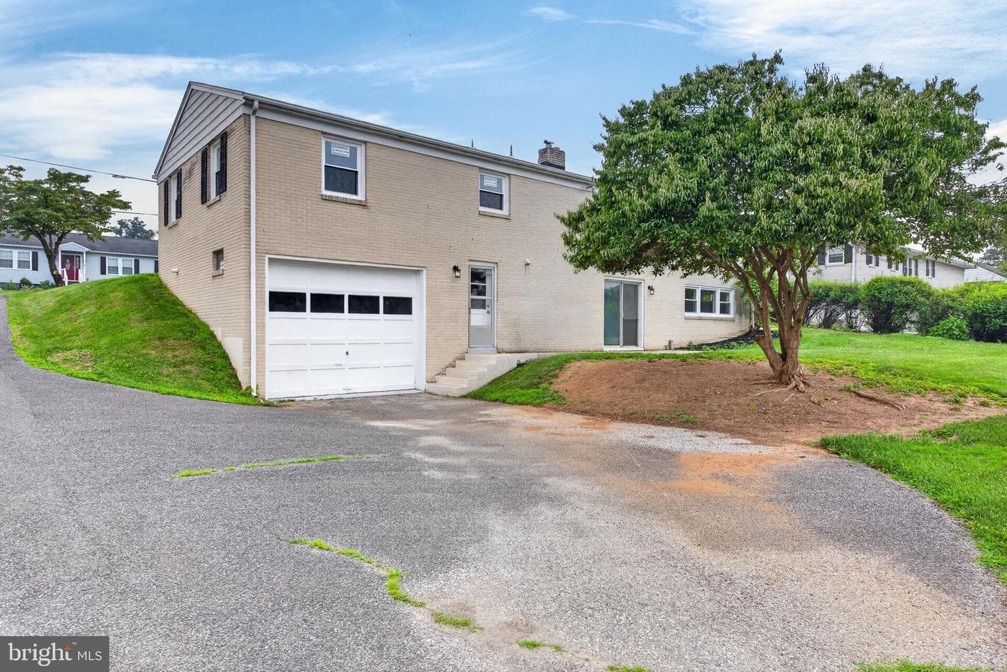 385 Manor Road photo 35
