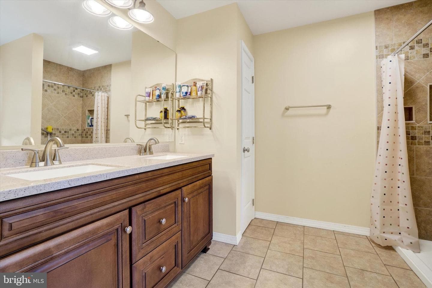 2475 Pin Oak Drive #64 photo 11