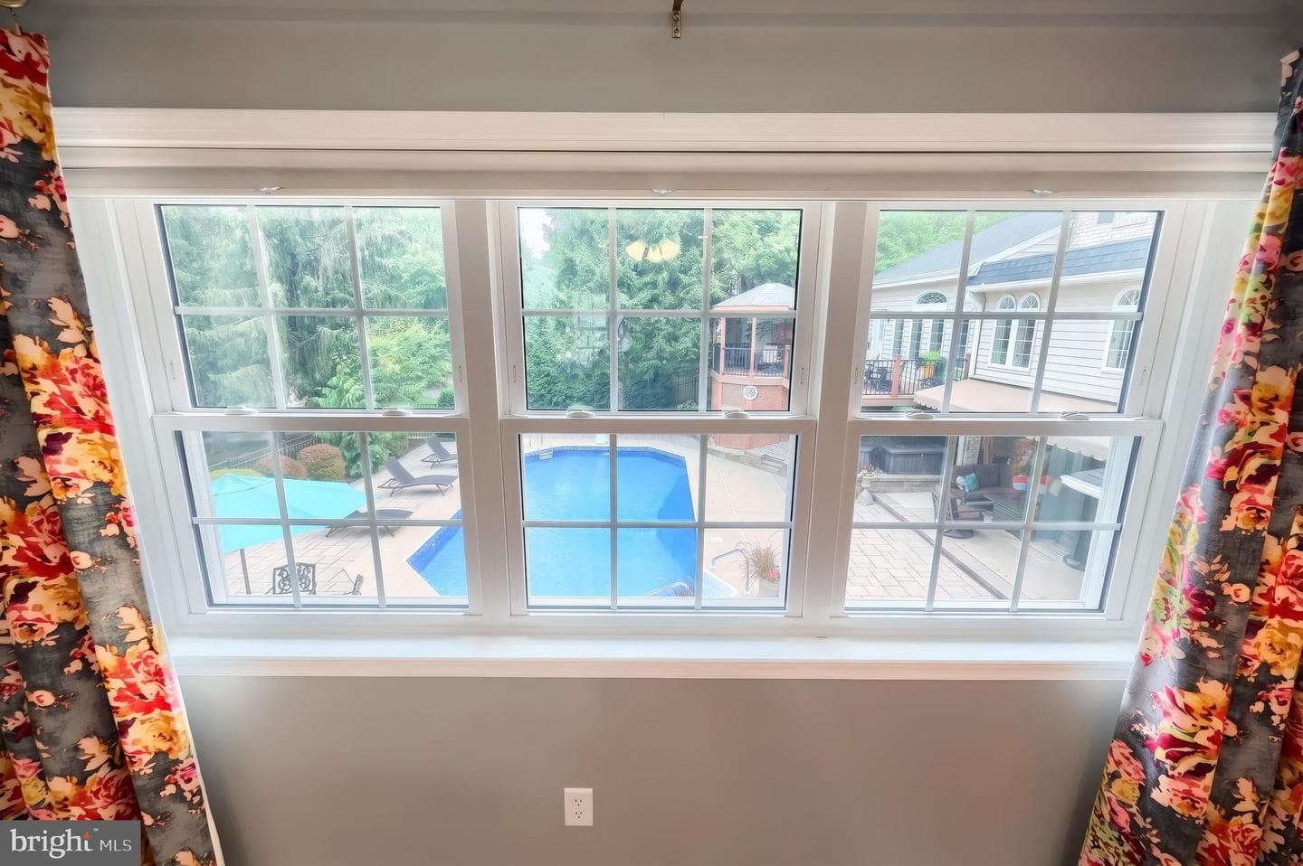 701 Hoffman Road photo 27