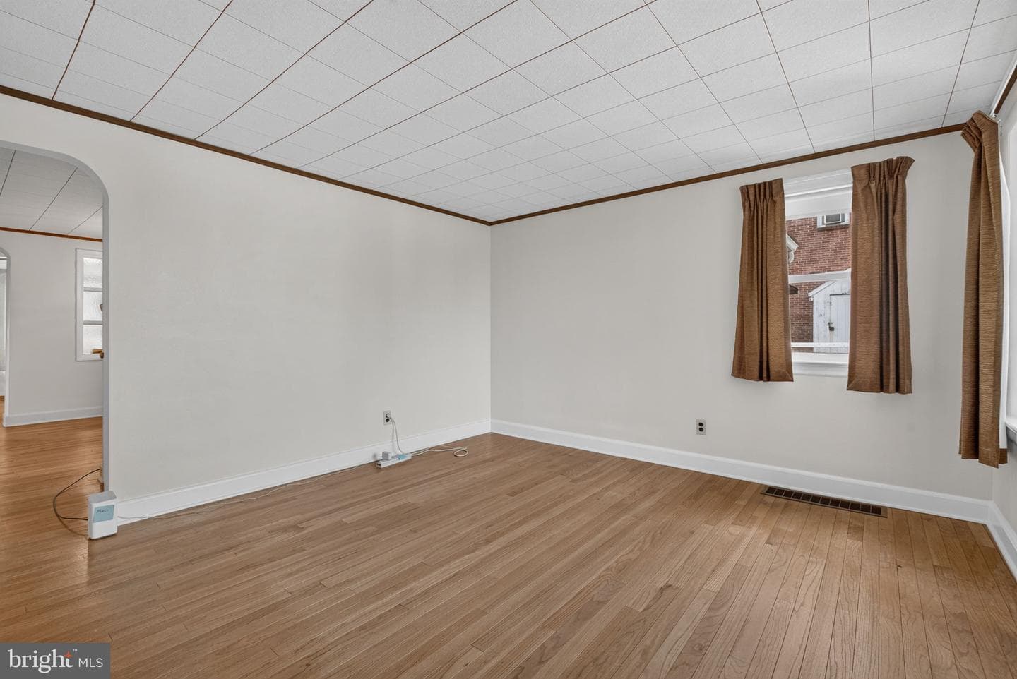 540 Manor Road photo 6