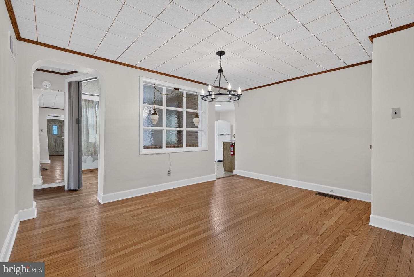 540 Manor Road photo 9