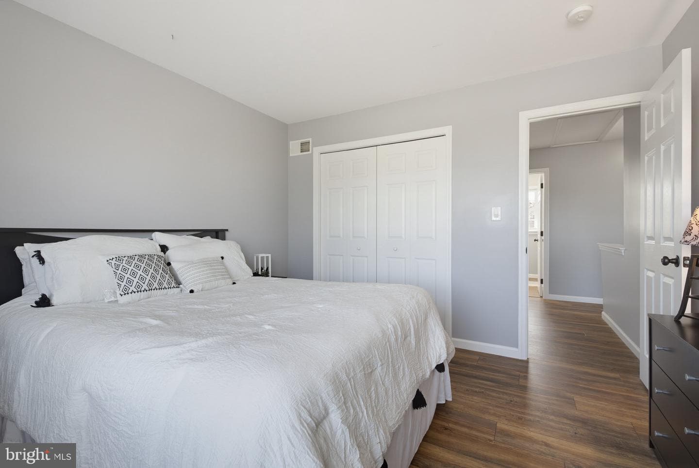 2037 Wood Hall Way photo 18