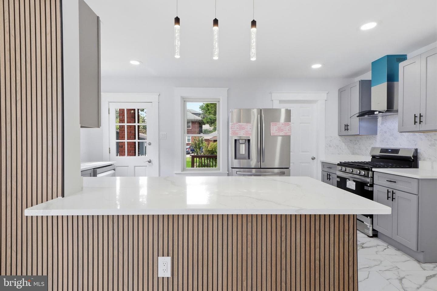 1405 1st Avenue photo 13