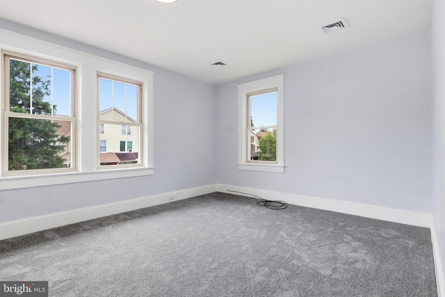 1405 1st Avenue photo 23