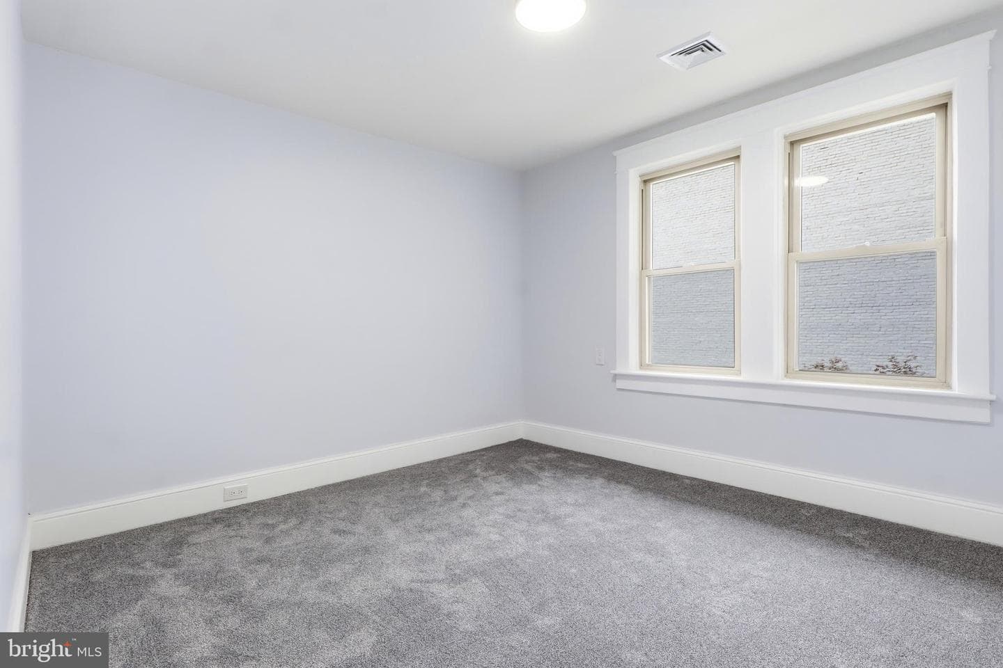 1405 1st Avenue photo 28