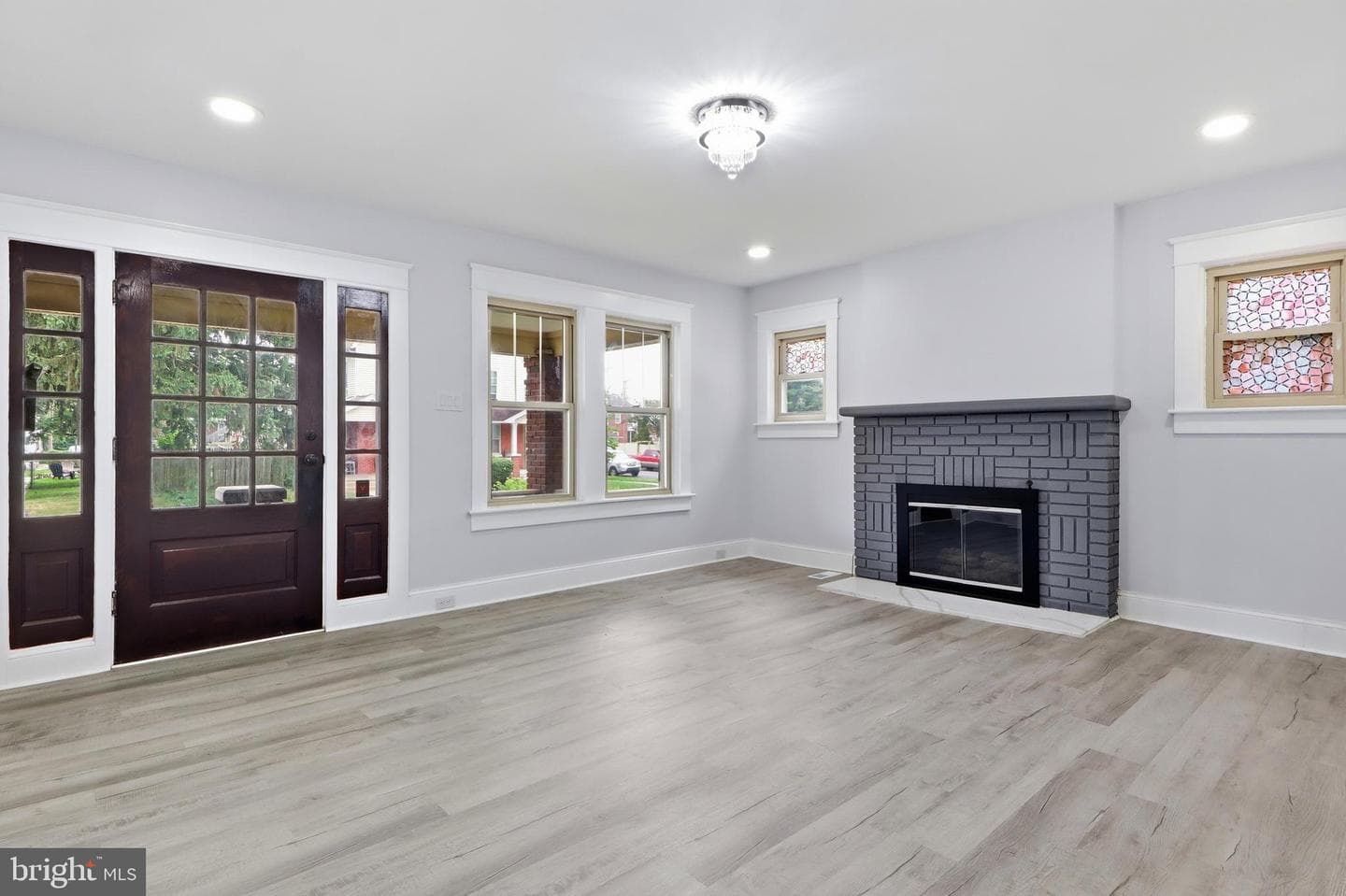 1405 1st Avenue photo 7