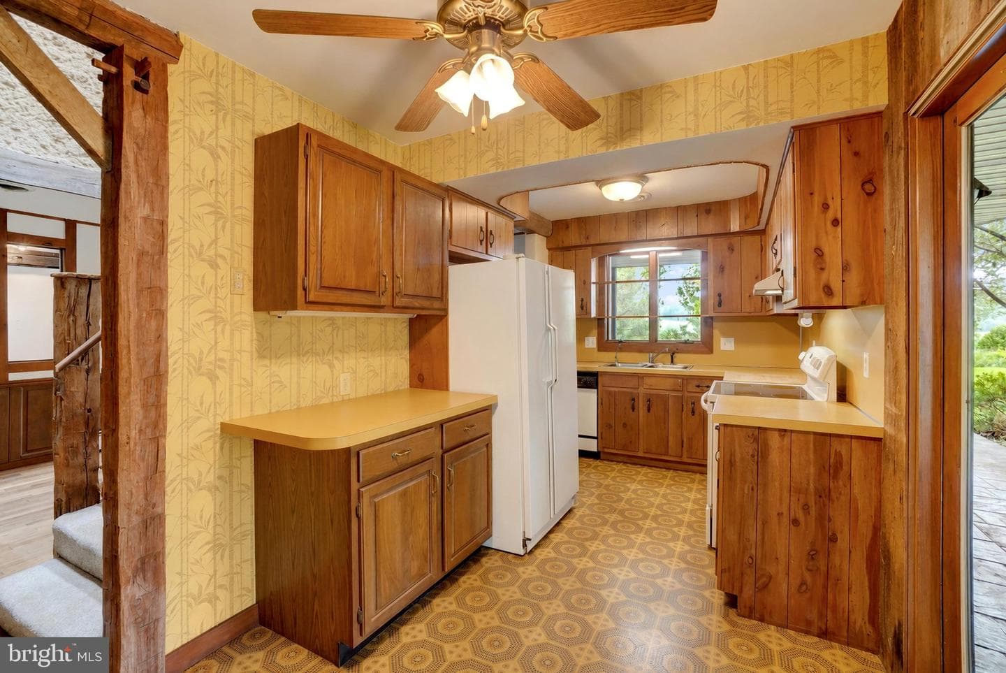 821 Smeltzer Road photo 17