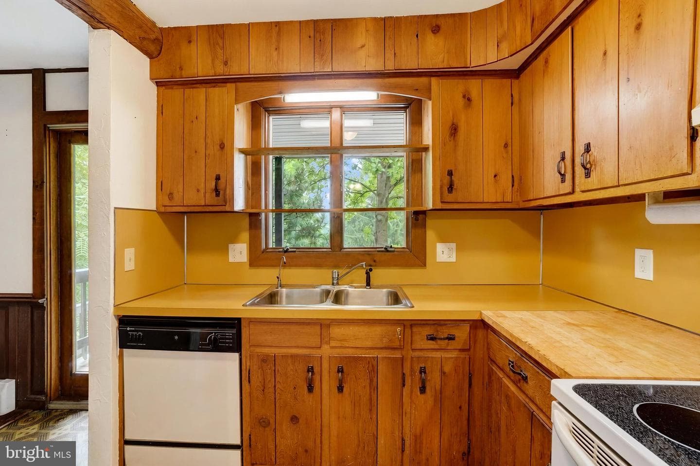 821 Smeltzer Road photo 18