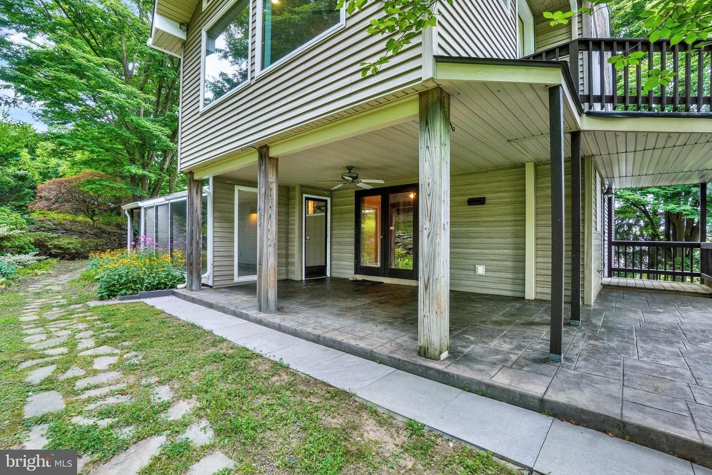 821 Smeltzer Road photo 7