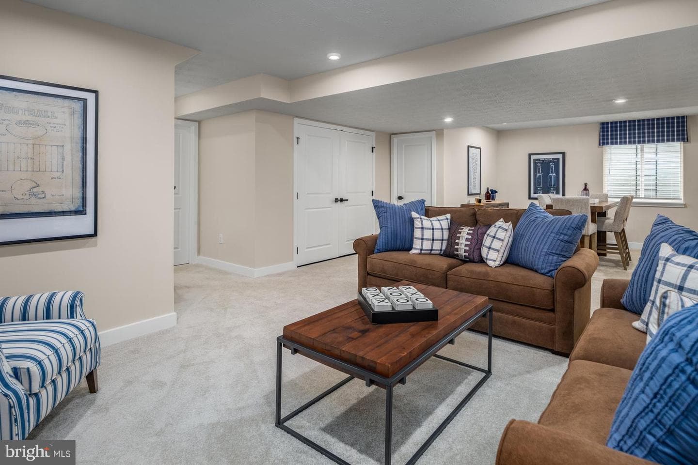 112 Rivoli Court photo 3
