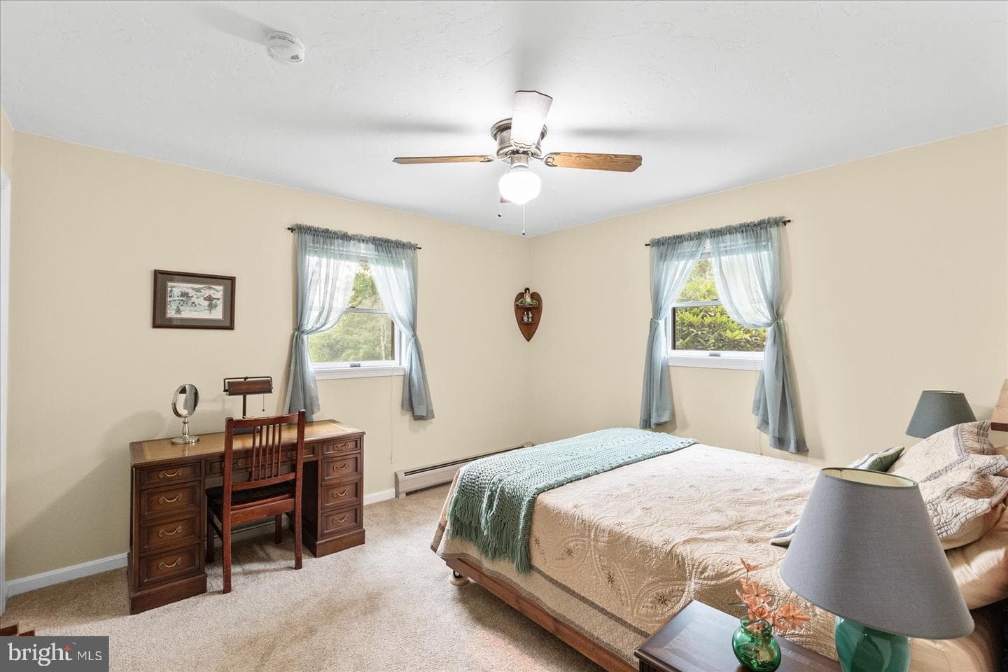 530 Dietz Road photo 19