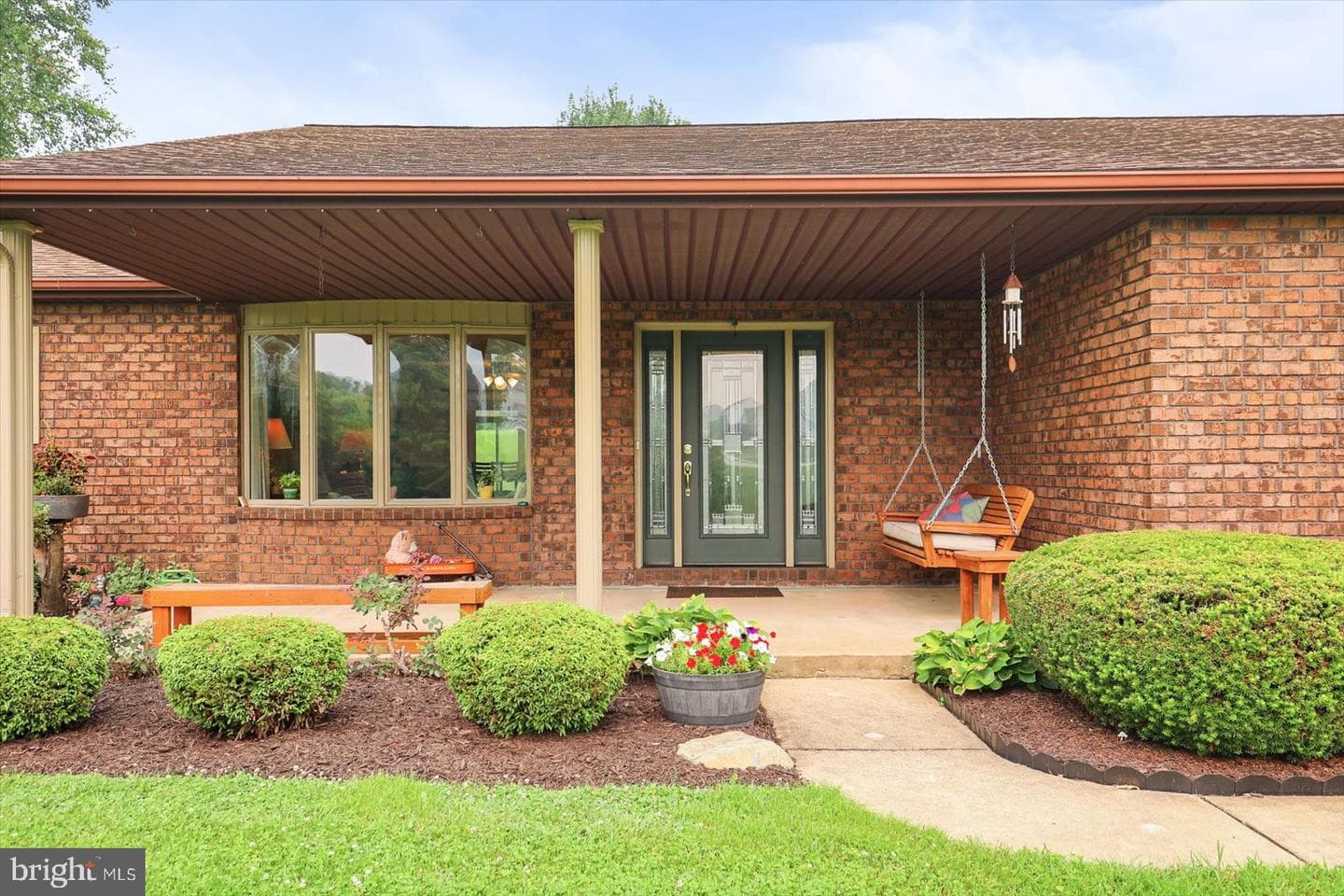 530 Dietz Road photo 52