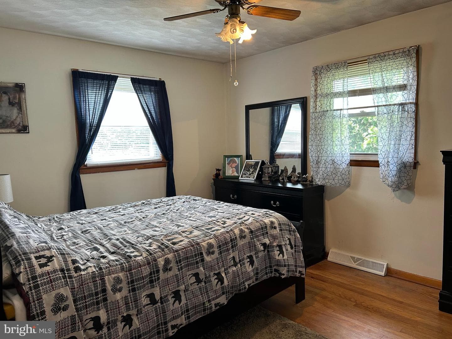 22 S Biesecker Road photo 4