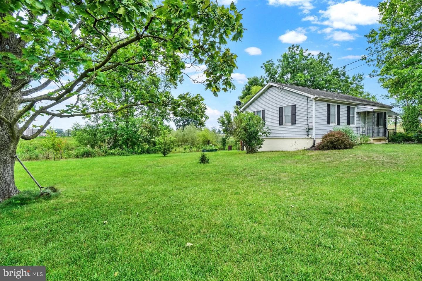 2411 Brooklyn Road photo 16
