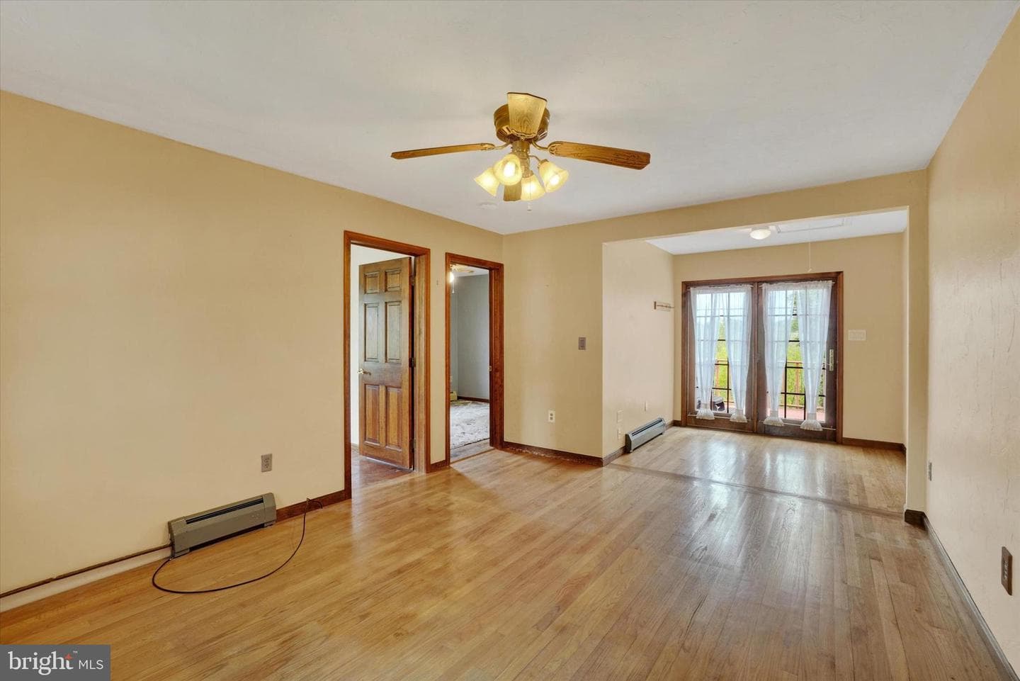 2411 Brooklyn Road photo 3