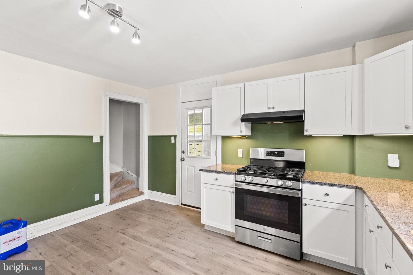 167 Hanover Street photo 8