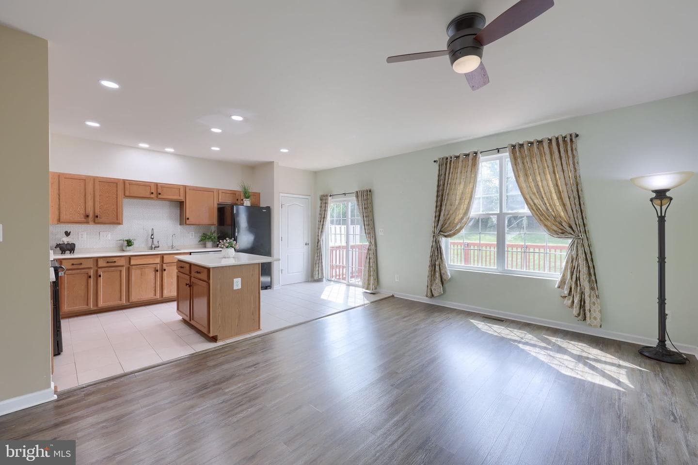 2307 Golden Eagle Drive photo 12