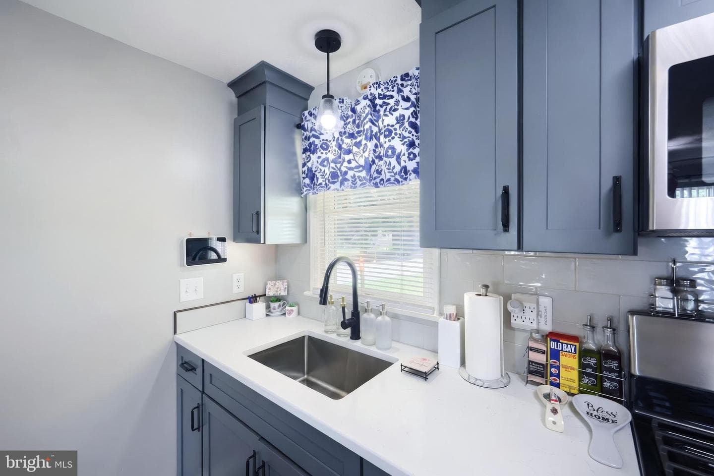 345 Canary Circle photo 9