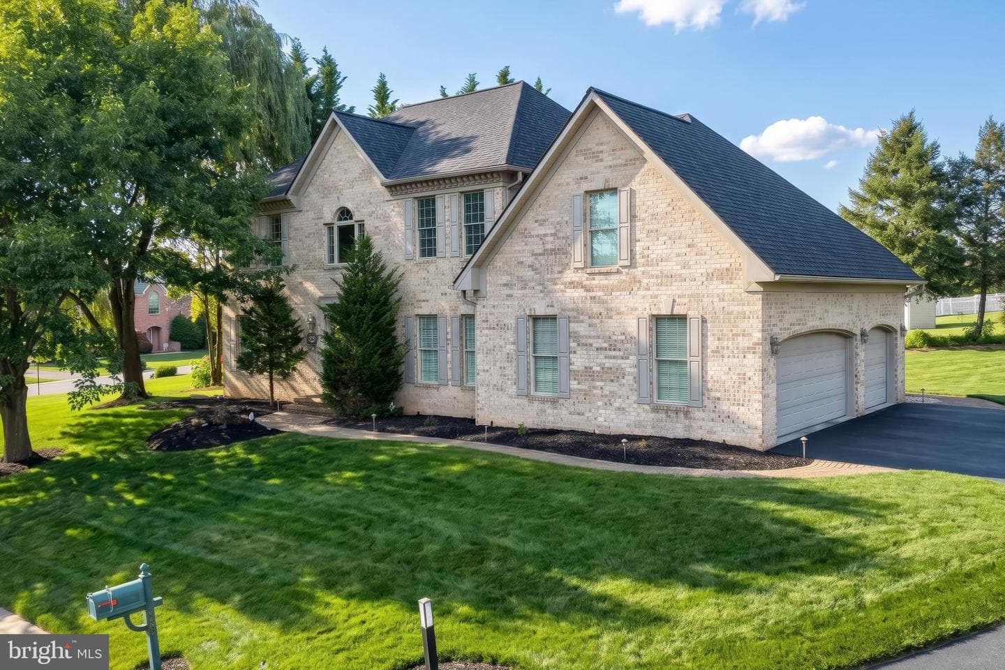 1124 Sarazen Way, York
