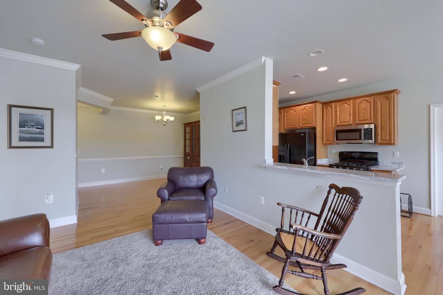 1050 Crest Way #304 photo 11