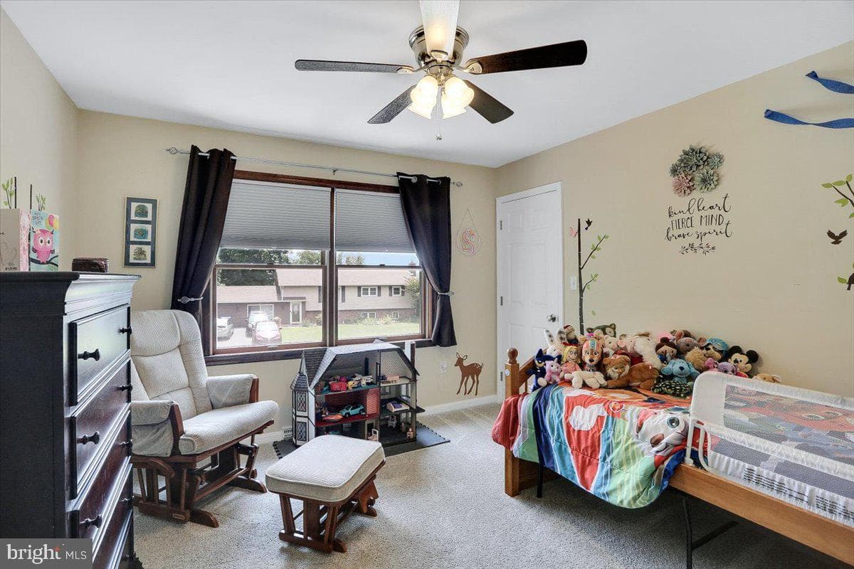 643 Elliott Drive photo 26