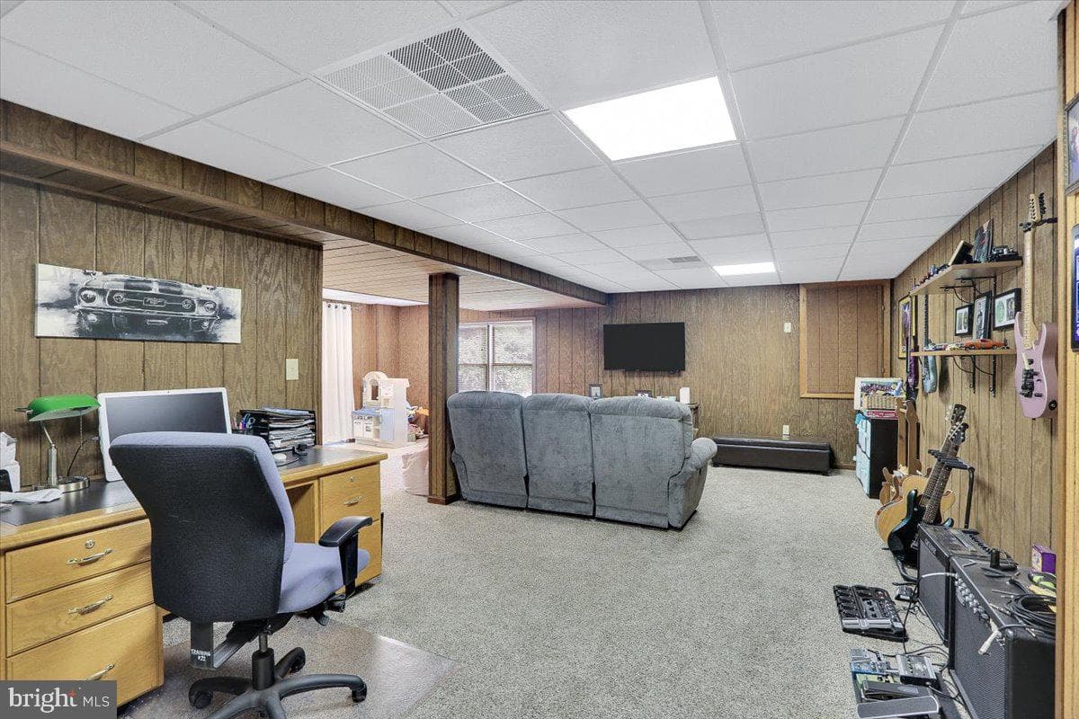 643 Elliott Drive photo 30