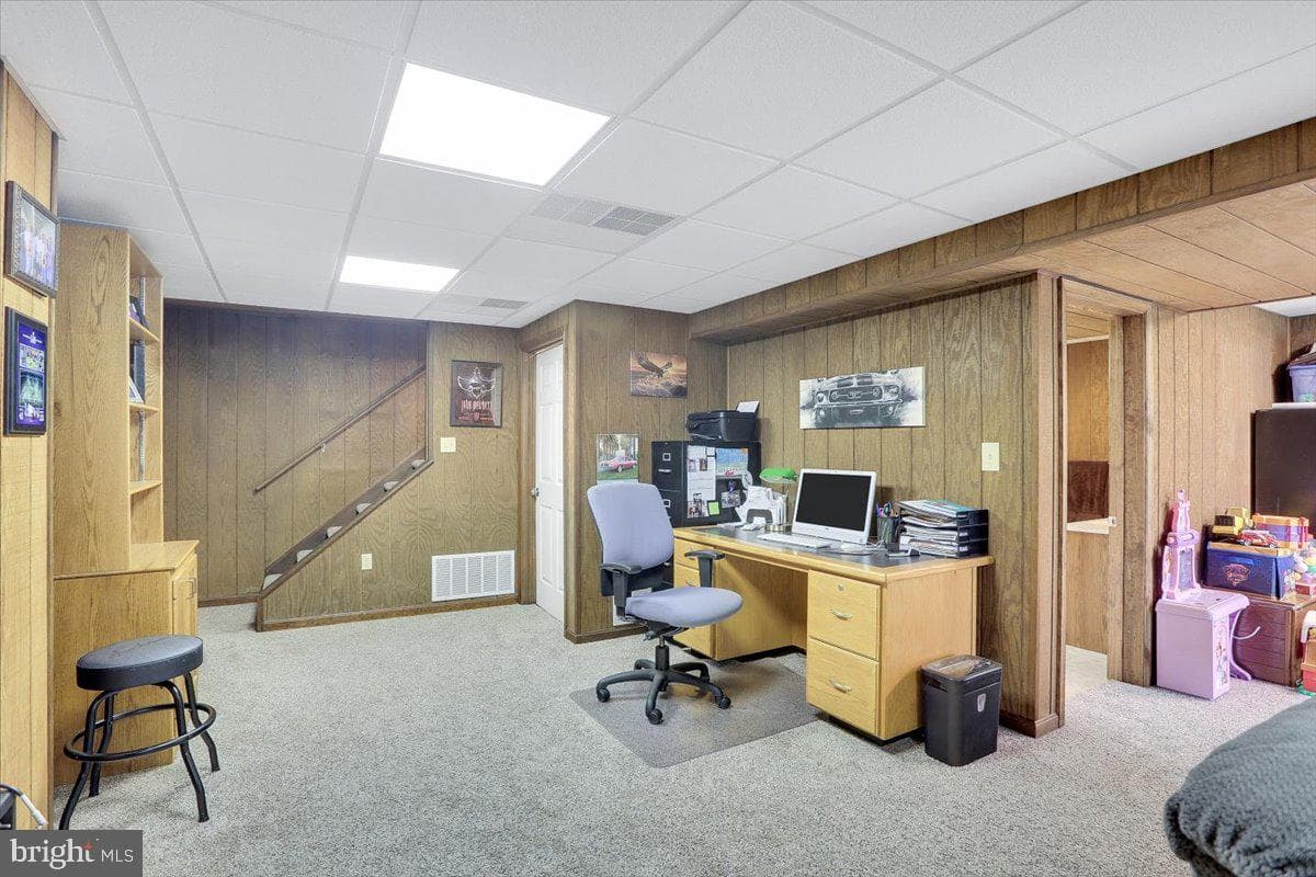 643 Elliott Drive photo 31