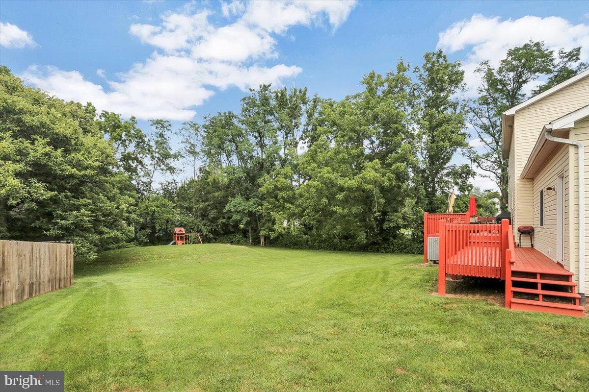 643 Elliott Drive photo 39