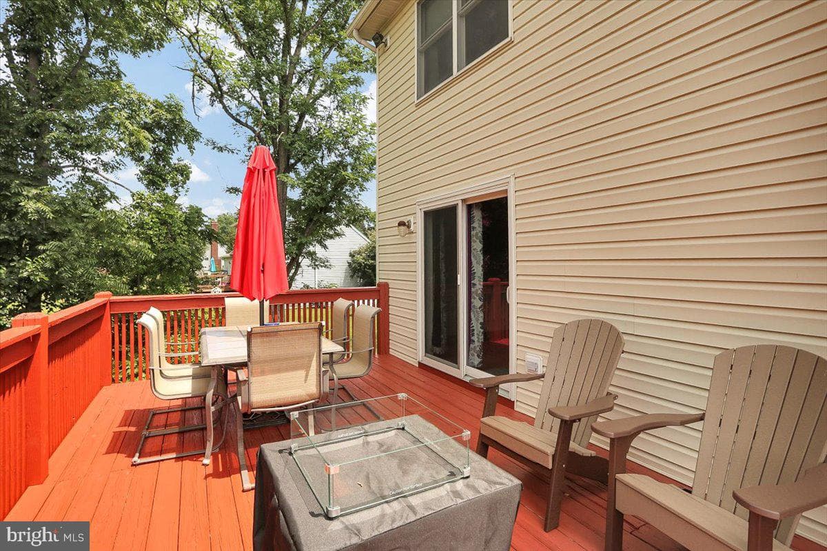 643 Elliott Drive photo 41