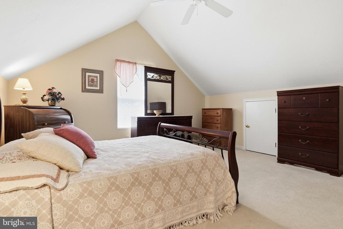 2164 Knob Hill photo 32