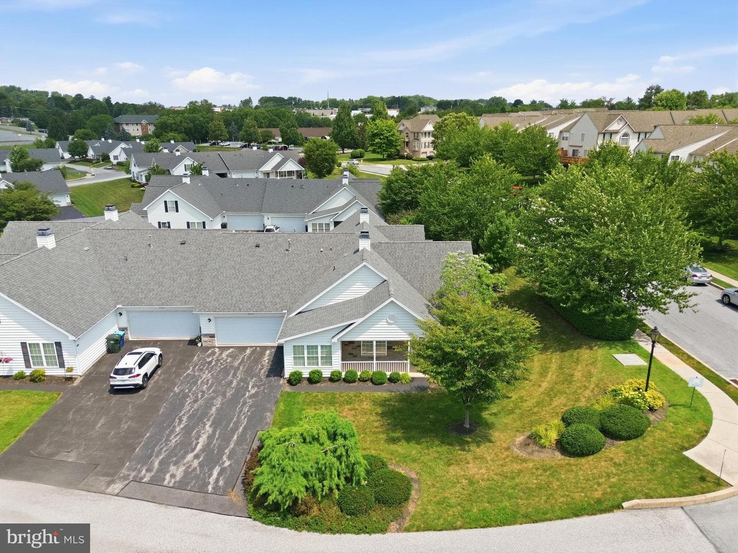 2164 Knob Hill photo 38