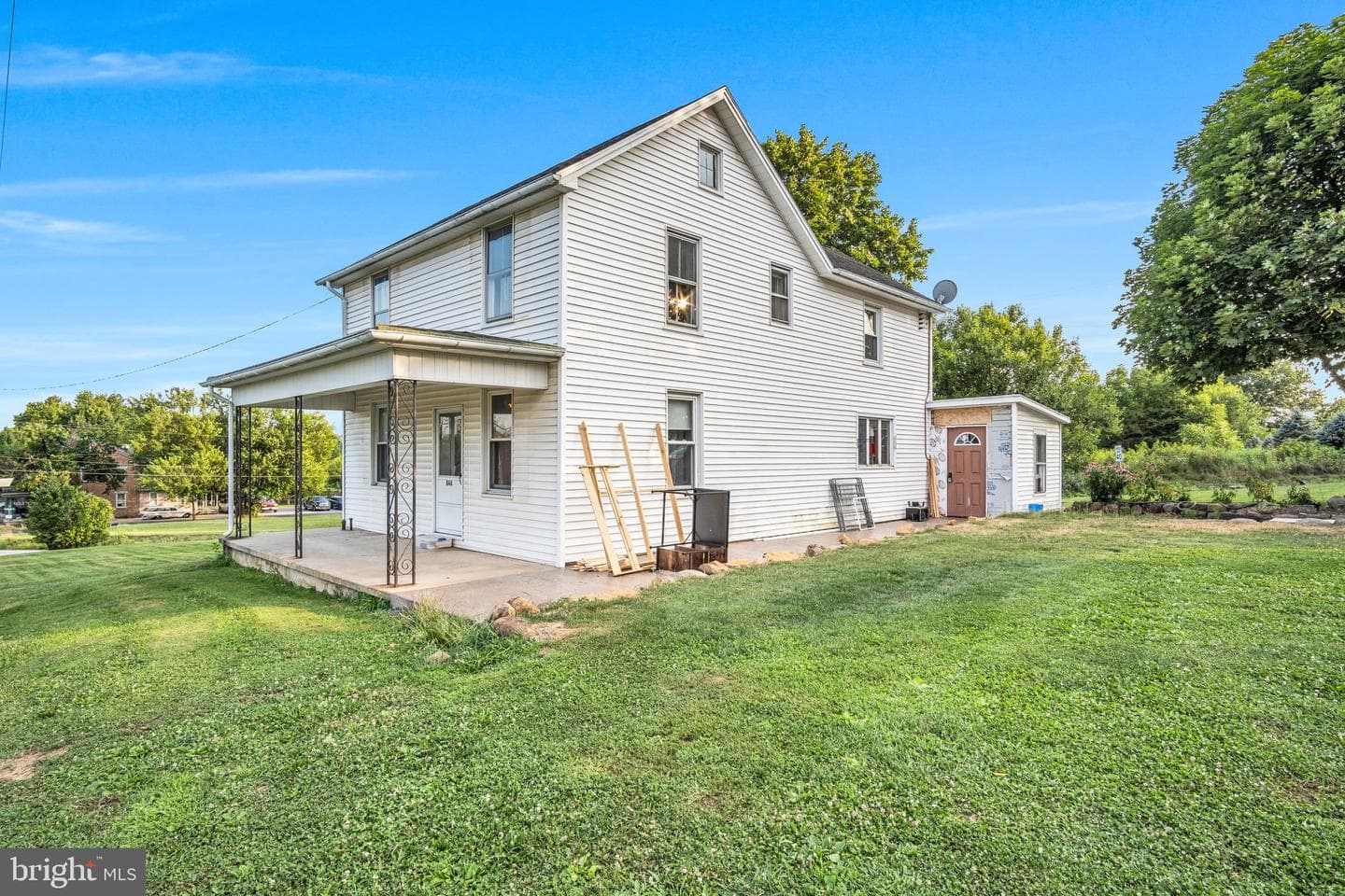 844 Franklin Church Road photo 3