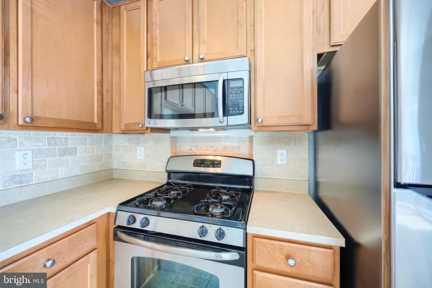 1144 Blue Bird Lane #18 photo 22